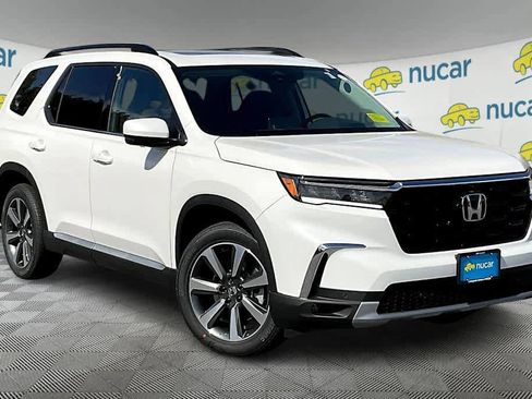 New 2025 Honda Pilot Elite image 1