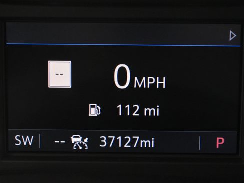 Used 2022 Buick Enclave Essence w/ Experience Buick Package image 34