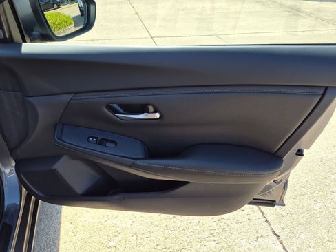 Certified 2025 Nissan Sentra SV w/ All-Weather Package FWD image 33