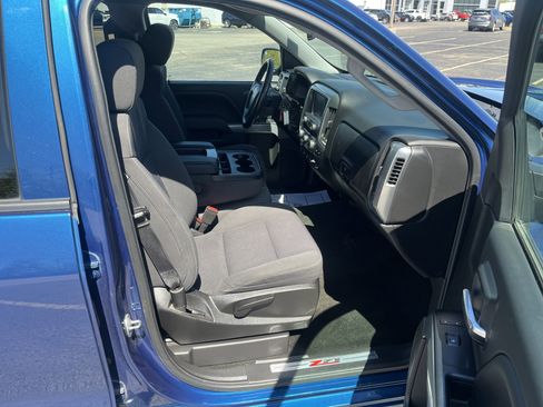Used 2018 Chevrolet Silverado 1500 LT w/ All Star Edition AWD/4WD image 16
