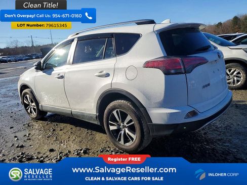 Used 2018 Toyota RAV4 XLE image 3