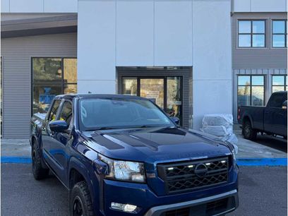 Used 2022 Nissan Frontier SV