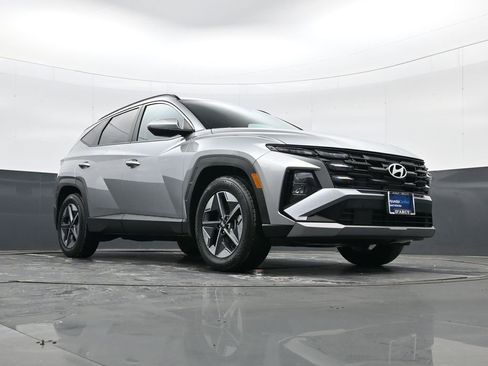 Certified 2025 Hyundai Tucson SEL image 23