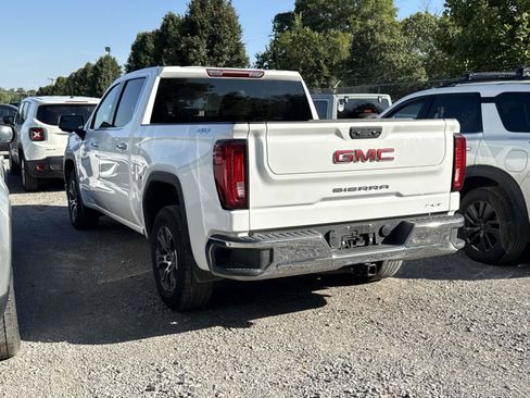 Used 2025 GMC Sierra 1500 SLT AWD/4WD image 4
