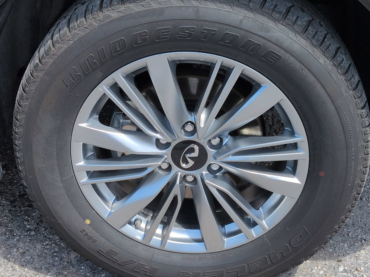 Used 2021 INFINITI QX80 Luxe w/ All-Season Package RWD image 11