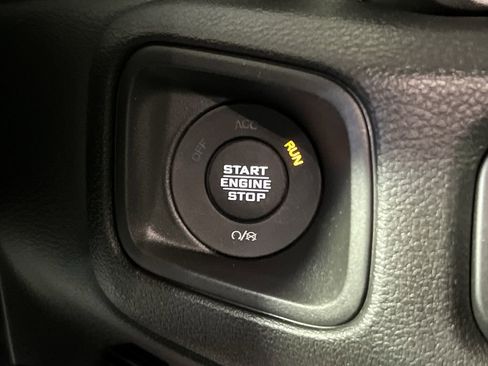 Used 2026 Jeep Wrangler Unlimited Sport AWD/4WD image 17