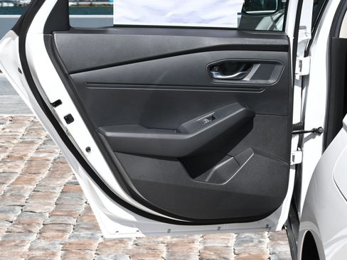 New 2025 Honda Accord LX image 10