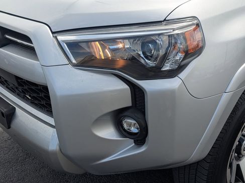 Used 2024 Toyota 4Runner TRD Off-Road Premium image 12