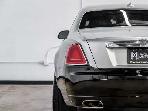 Used 2014 Rolls-Royce Ghost image 62