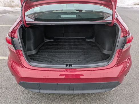 Used 2024 Toyota Corolla LE image 18