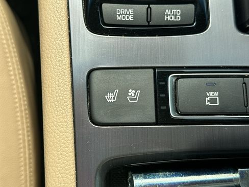 Used 2020 Genesis G80 3.8 w/ Sport Package 02 RWD image 25