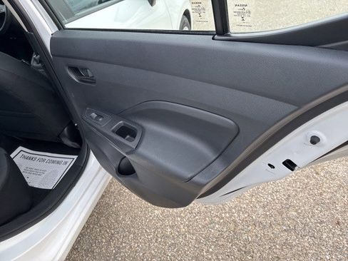 Used 2023 Nissan Versa S image 15