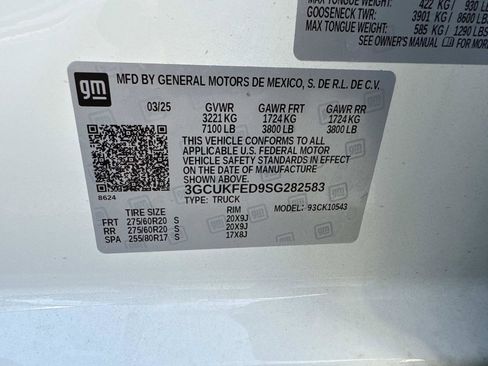 Used 2025 Chevrolet Silverado 1500 LT Trail Boss w/ Convenience Package II image 35