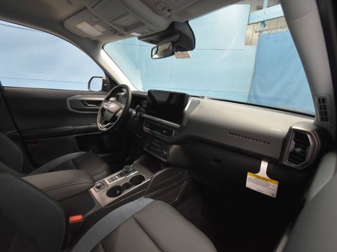 New 2025 Ford Bronco Sport Outer Banks w/ Outer Banks Tech Package+ image 21