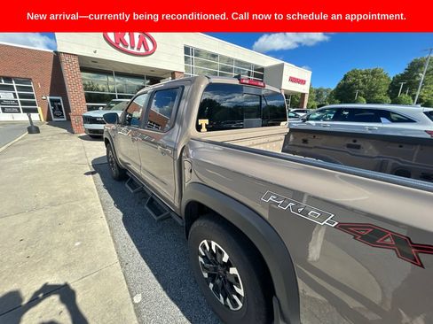 Used 2023 Nissan Frontier PRO-4X w/ Technology Package AWD/4WD image 21