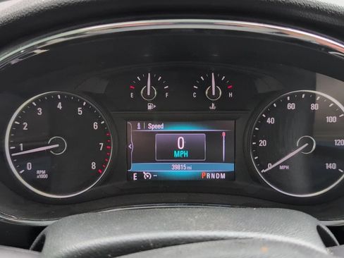 Used 2020 Buick Encore Preferred FWD image 8