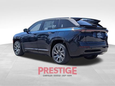 New 2025 Jeep Wagoneer S Limited image 9