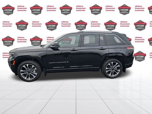 Used 2023 Jeep Grand Cherokee Overland w/ Adv Protech Group III image 2