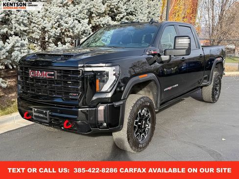 Used 2024 GMC Sierra 2500 AT4X image 3