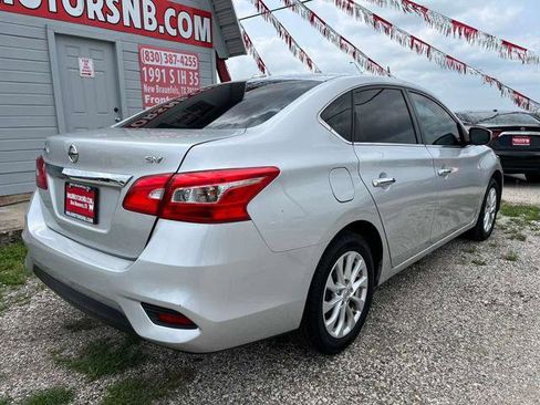 Used 2018 Nissan Sentra SV FWD image 7