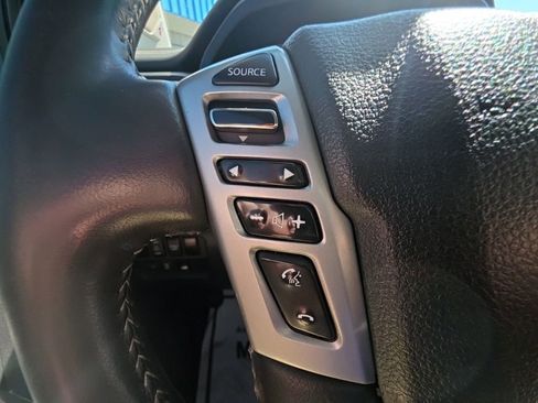 Used 2018 Nissan Titan PRO-4X AWD/4WD image 24