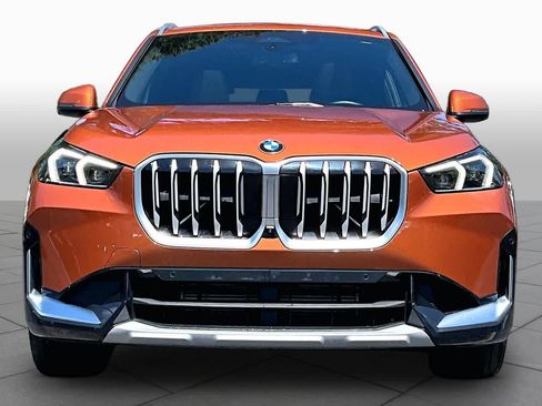 Certified 2025 BMW X1 xDrive28i w/ Technology Package AWD/4WD image 4