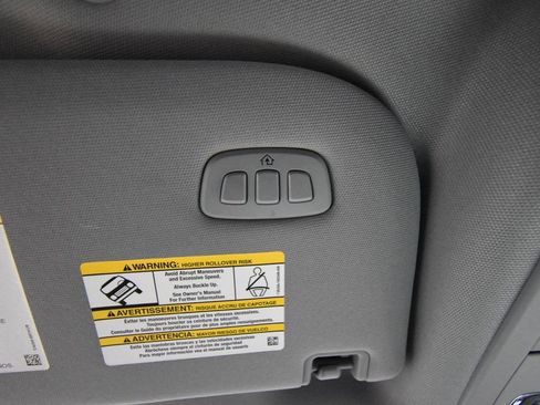 Used 2023 Ford F250 Lariat w/ Tremor Off-Road Package image 26