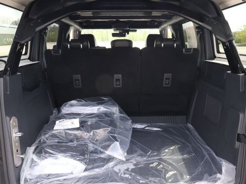 New 2026 Ford Bronco Raptor AWD/4WD image 35