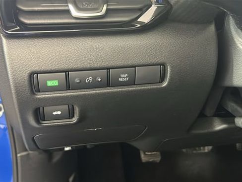 Used 2023 Nissan Sentra SV w/ All-Weather Package FWD image 20