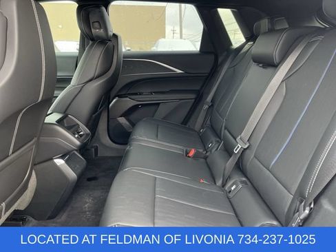 Used 2024 Cadillac Lyriq Luxury w/ LPO, Floor Liner Package AWD/4WD image 24