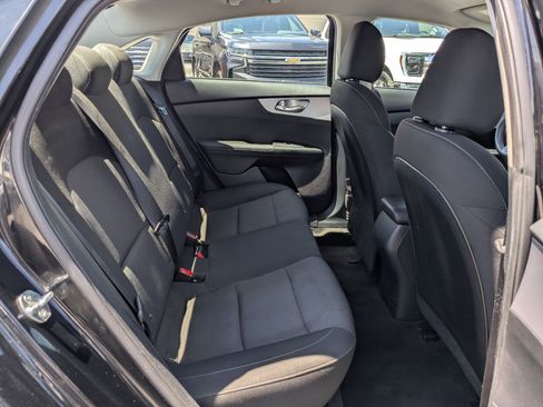 Used 2024 Kia Forte LX FWD image 30
