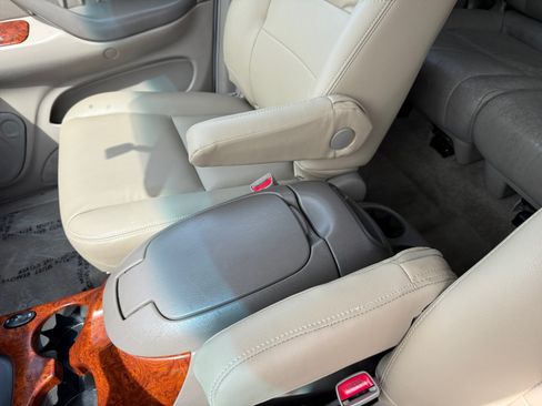 Used 2006 Toyota Tundra Limited AWD/4WD image 14