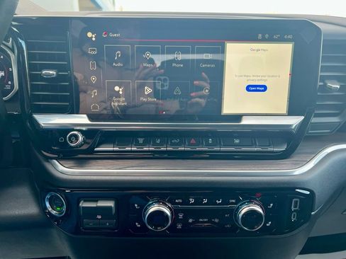 New 2026 GMC Sierra 2500 SLT image 15