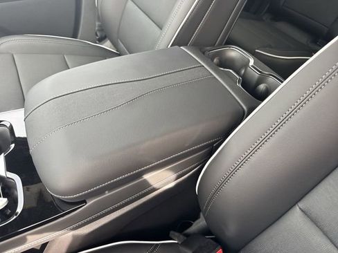 New 2026 Buick Enclave Preferred w/ Power Package FWD image 21