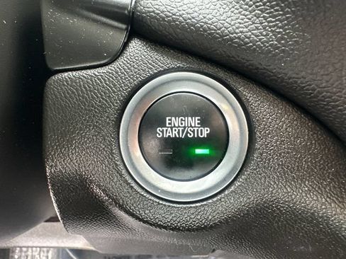 Used 2023 Chevrolet Equinox LT w/ LPO, Floor Liner Package AWD/4WD image 30