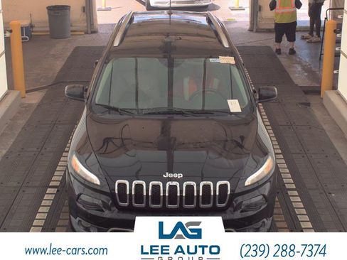 Used 2016 Jeep Cherokee Limited w/ Luxury Group FWD image 1