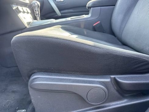 Used 2013 Nissan Rogue S AWD/4WD image 13