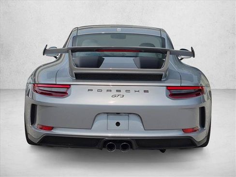 Used 2018 Porsche 911 GT3 RWD image 6