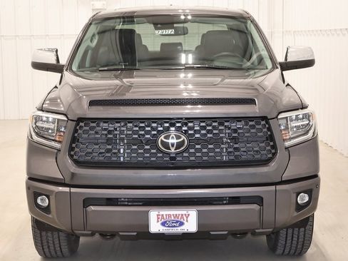 Used 2021 Toyota Tundra Platinum image 4
