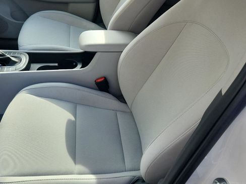 Used 2025 Hyundai Kona SEL image 9