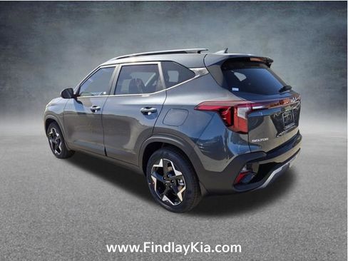 New 2026 Kia Seltos S FWD image 8