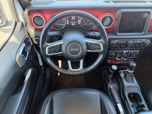 Used 2019 Jeep Wrangler Unlimited Rubicon w/ Dual Top Group AWD/4WD image 11