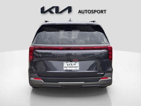 New 2026 Kia Carnival SX image 9