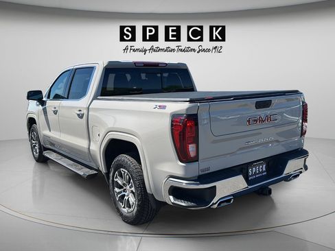 Used 2026 GMC Sierra 1500 SLE w/ X31 Off-Road Package AWD/4WD image 3