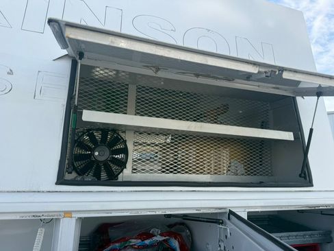 Used 2015 Chevrolet Silverado 3500 W/T image 15