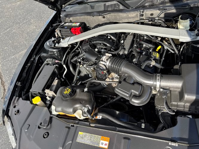 Used 2014 Ford Mustang Convertible RWD image 11