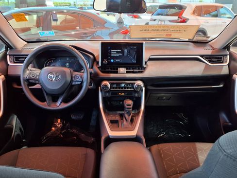 Certified 2025 Toyota RAV4 XLE FWD image 13