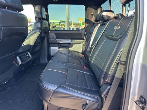 Used 2024 Ford F250 Platinum AWD/4WD image 22