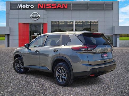 Certified 2026 Nissan Rogue S FWD image 4
