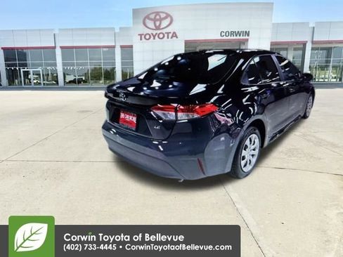 Used 2024 Toyota Corolla LE FWD image 2